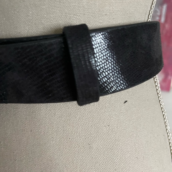 White House Black Market Black Leather Belt with Pearl Beaded Buckle